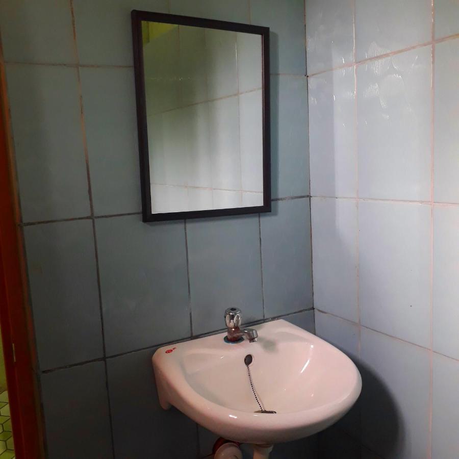 Archie'S Budget Room Rental San Vicente  Esterno foto
